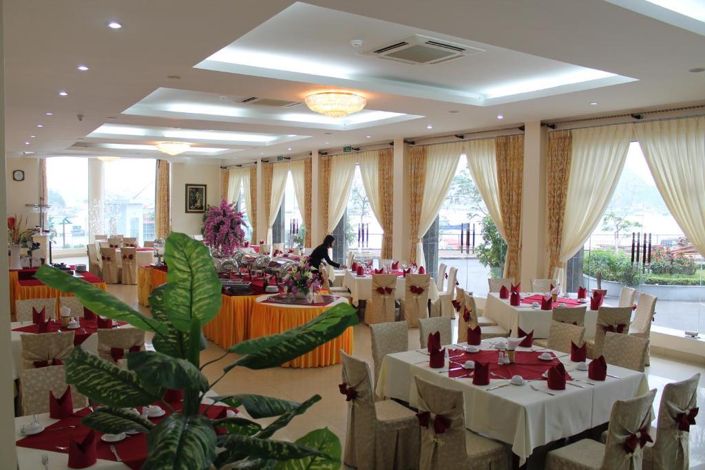 Hung Long Harbour Hotel Cat Ba Dong Khe Sau Екстер'єр фото