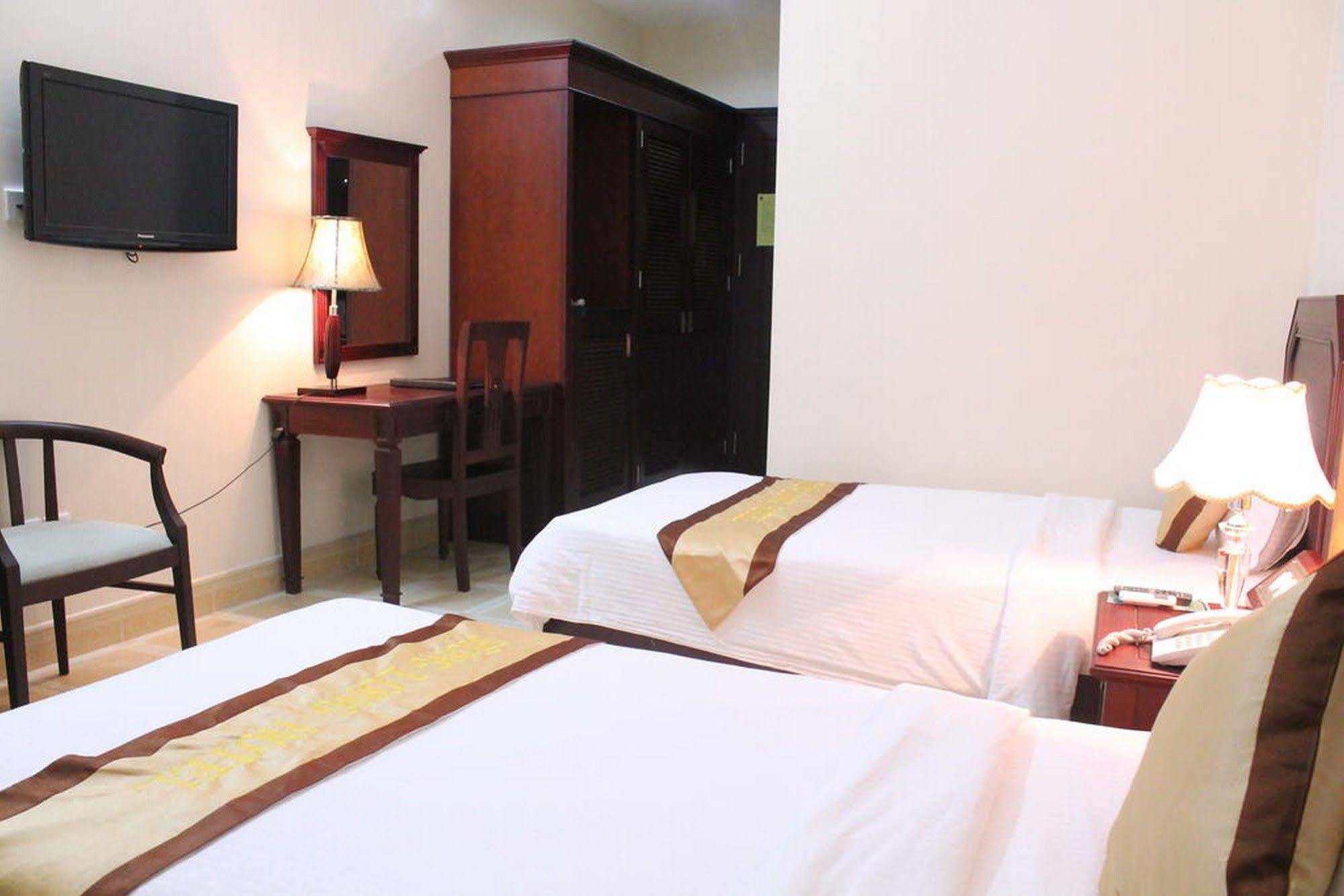 Hung Long Harbour Hotel Cat Ba Dong Khe Sau Екстер'єр фото